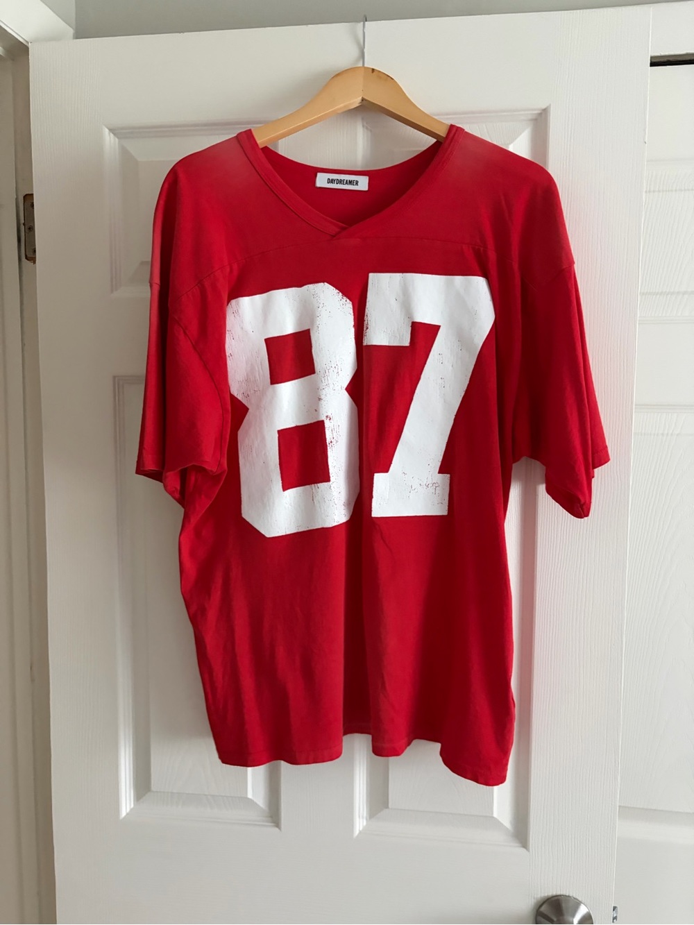DayDreamer Retro Red '87 Graphic Oversized V-Neck Tee